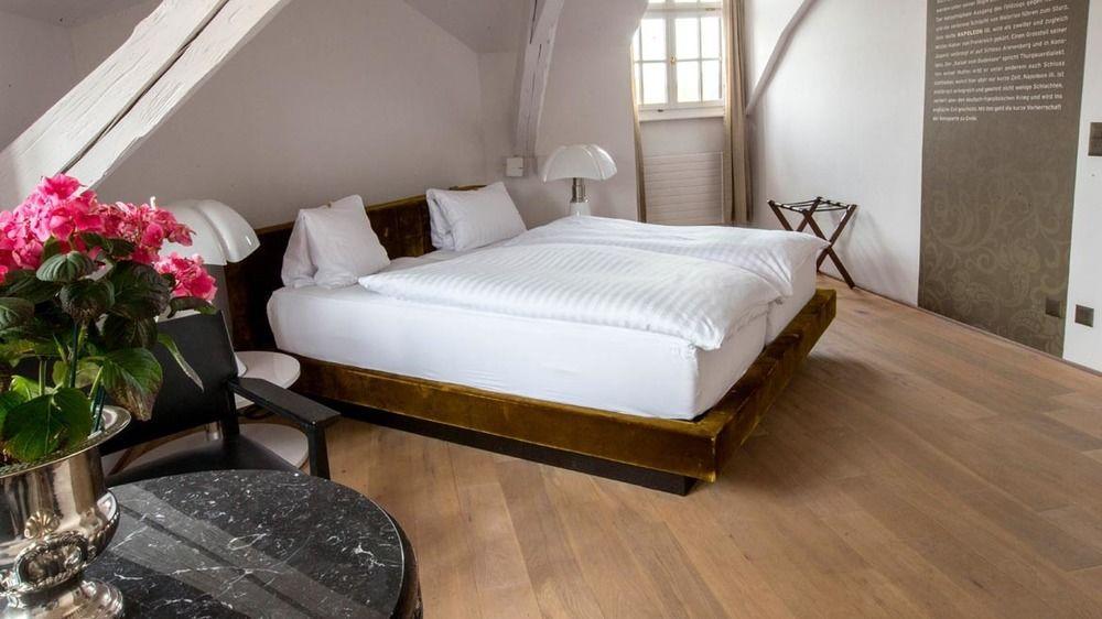 Gottlieber - Hotel Die Krone กอตลิมบ์ ภายนอก รูปภาพ