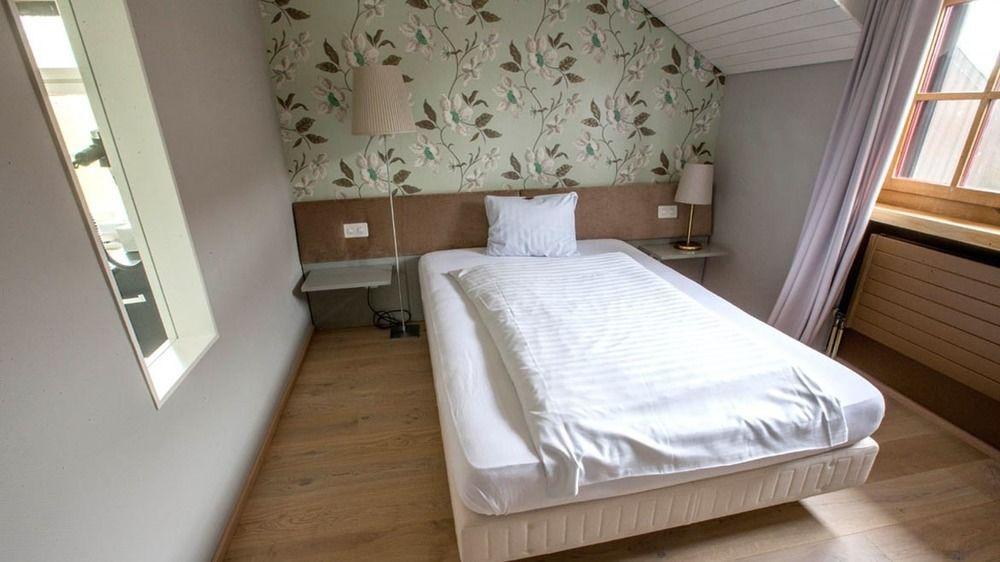 Gottlieber - Hotel Die Krone กอตลิมบ์ ภายนอก รูปภาพ
