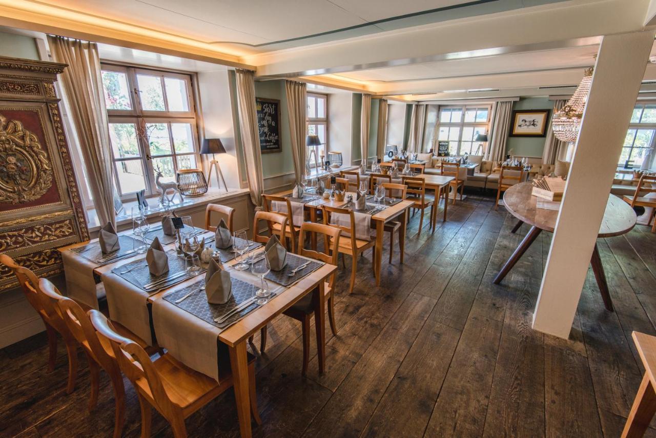 Gottlieber - Hotel Die Krone กอตลิมบ์ ภายนอก รูปภาพ